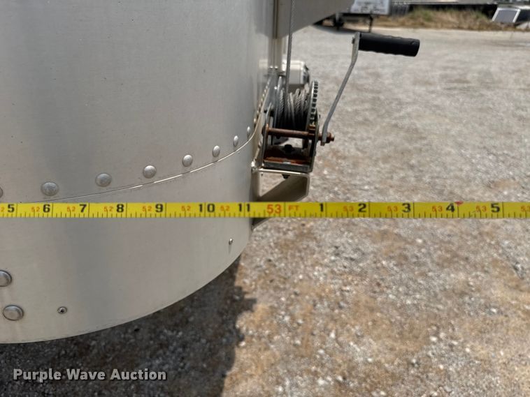 image for item ET6387 2019 Wilson PSDCL-402 livestock trailer