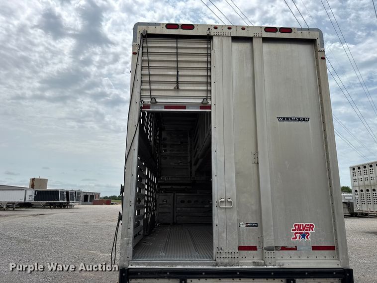 image for item ET6387 2019 Wilson PSDCL-402 livestock trailer