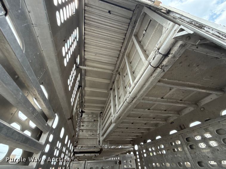 image for item ET6387 2019 Wilson PSDCL-402 livestock trailer