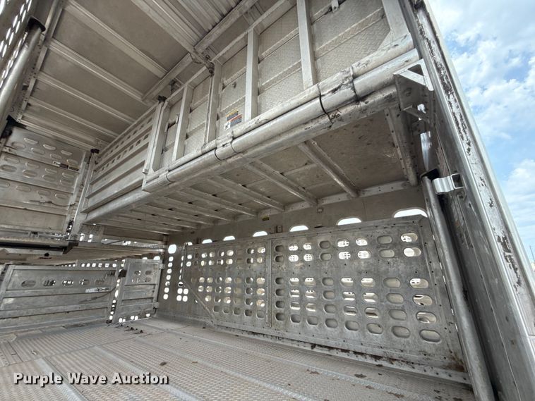 image for item ET6387 2019 Wilson PSDCL-402 livestock trailer