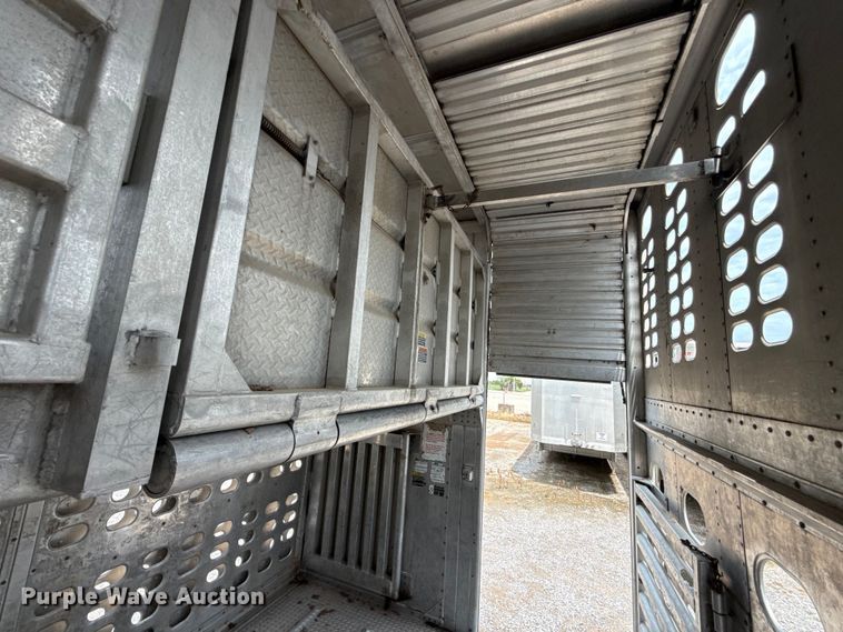 image for item ET6387 2019 Wilson PSDCL-402 livestock trailer