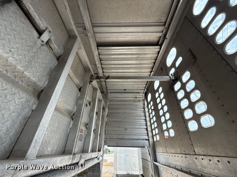 image for item ET6387 2019 Wilson PSDCL-402 livestock trailer