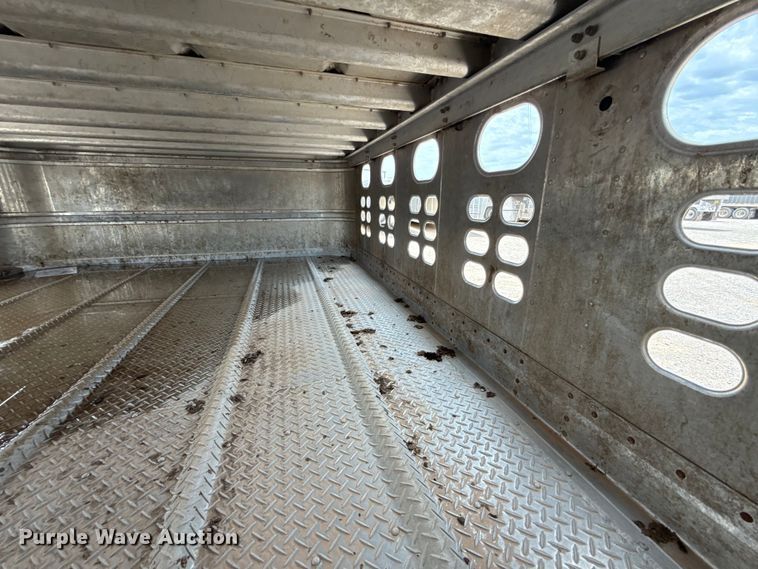 image for item ET6387 2019 Wilson PSDCL-402 livestock trailer