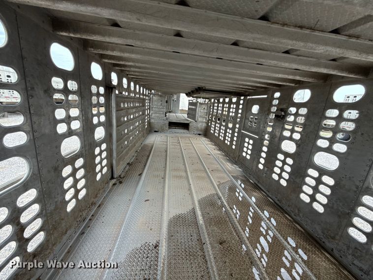 image for item ET6387 2019 Wilson PSDCL-402 livestock trailer