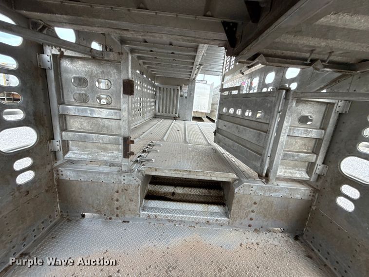 image for item ET6387 2019 Wilson PSDCL-402 livestock trailer
