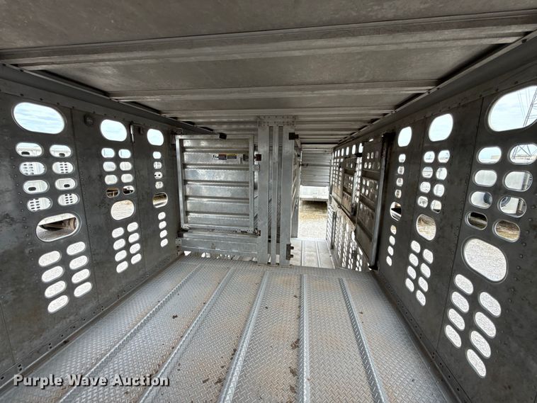 image for item ET6387 2019 Wilson PSDCL-402 livestock trailer