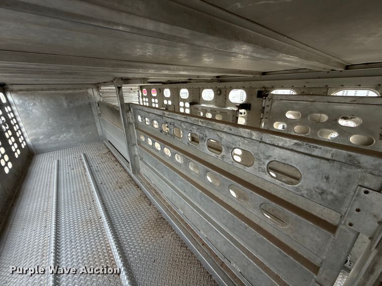 image for item ET6387 2019 Wilson PSDCL-402 livestock trailer