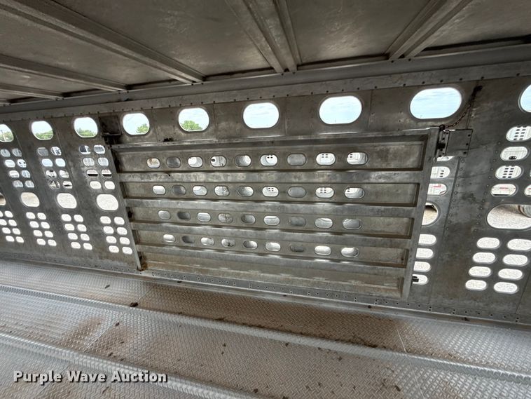 image for item ET6387 2019 Wilson PSDCL-402 livestock trailer