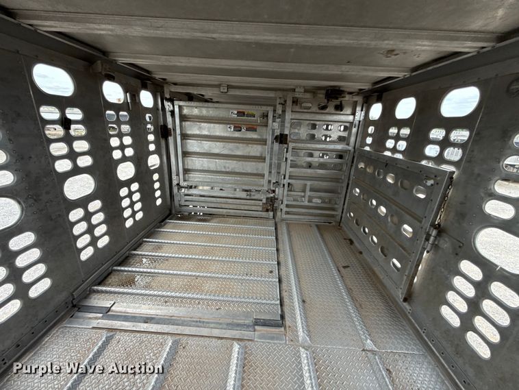 image for item ET6387 2019 Wilson PSDCL-402 livestock trailer