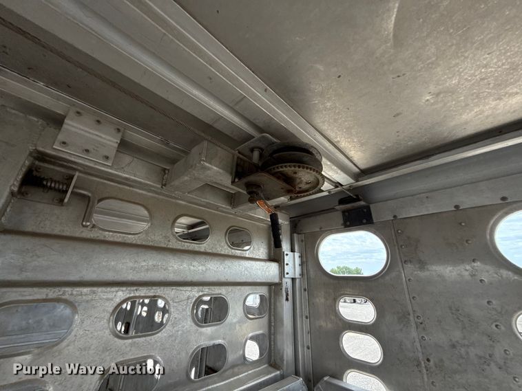 image for item ET6387 2019 Wilson PSDCL-402 livestock trailer