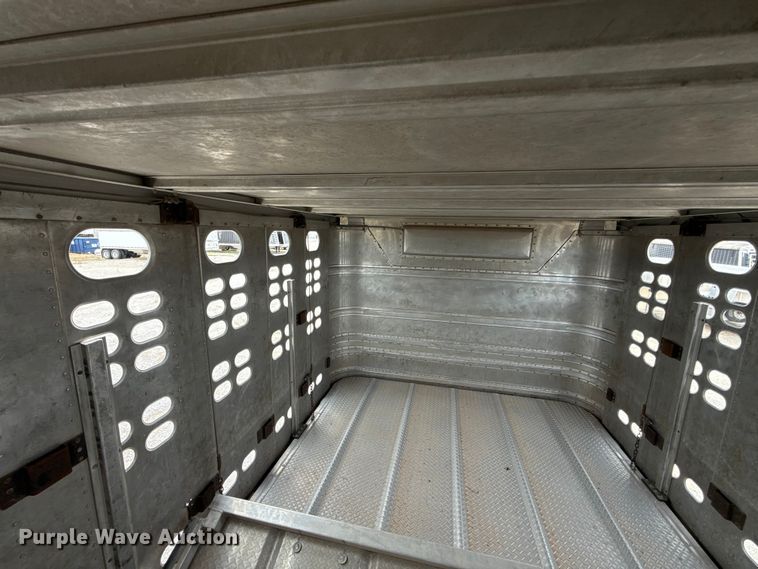 image for item ET6387 2019 Wilson PSDCL-402 livestock trailer