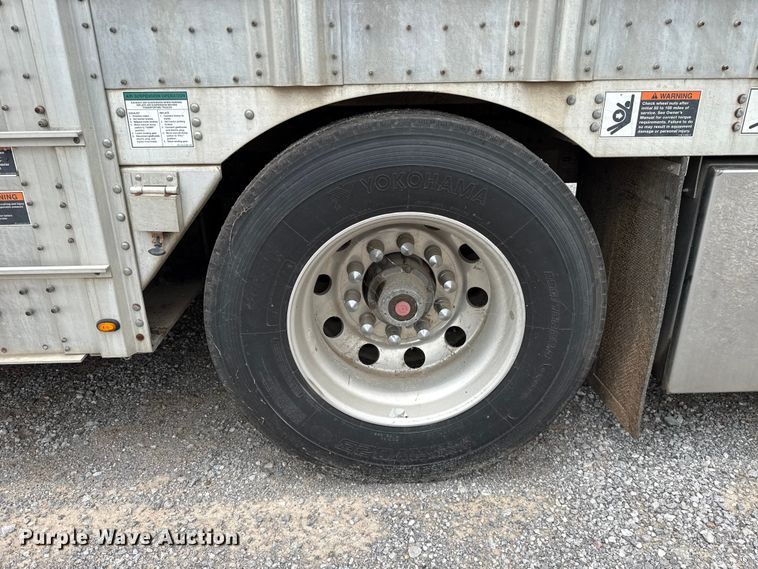 image for item ET6387 2019 Wilson PSDCL-402 livestock trailer