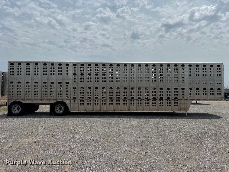 image for item ET6388 2020 Wilson PSDCL-402 livestock trailer