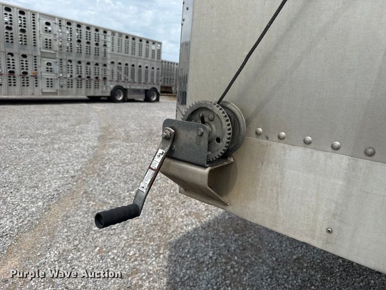 image for item ET6388 2020 Wilson PSDCL-402 livestock trailer