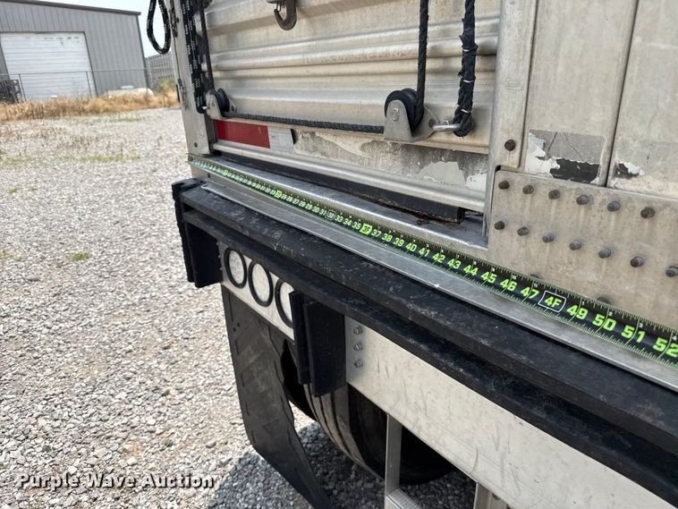 image for item ET6388 2020 Wilson PSDCL-402 livestock trailer