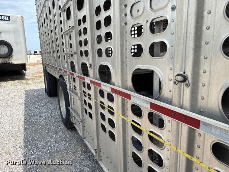 image for item ET6388 2020 Wilson PSDCL-402 livestock trailer