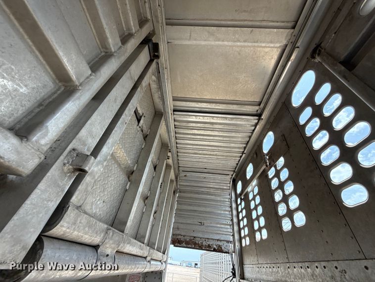 image for item ET6388 2020 Wilson PSDCL-402 livestock trailer