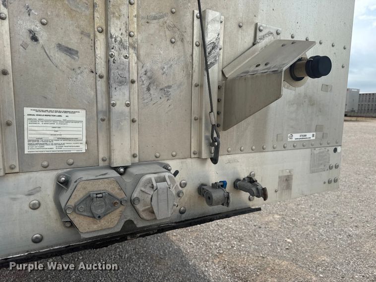 image for item ET6389 2020 Wilson PSDCL-402 livestock trailer