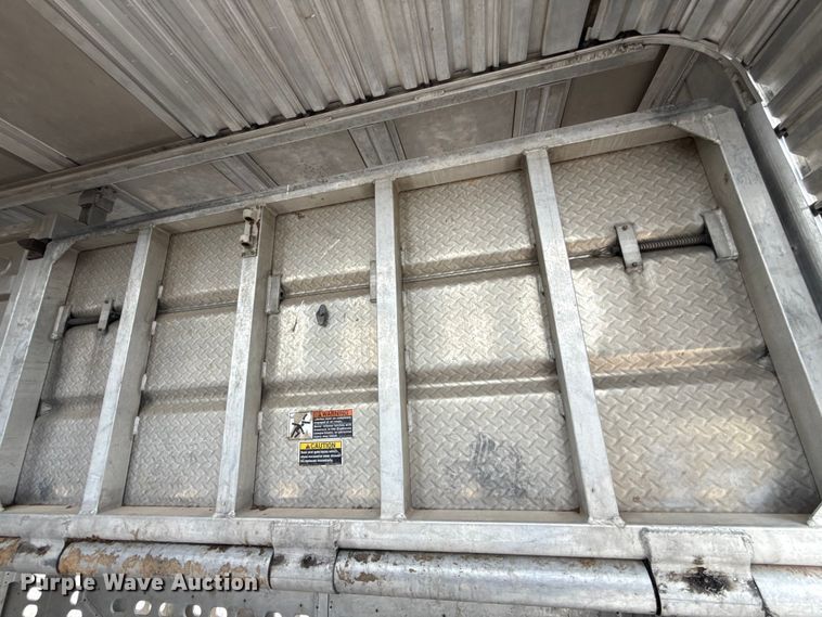 image for item ET6389 2020 Wilson PSDCL-402 livestock trailer