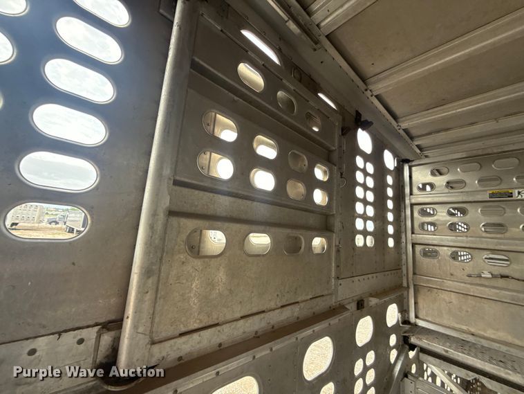 image for item ET6389 2020 Wilson PSDCL-402 livestock trailer