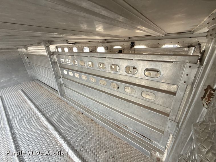 image for item ET6389 2020 Wilson PSDCL-402 livestock trailer