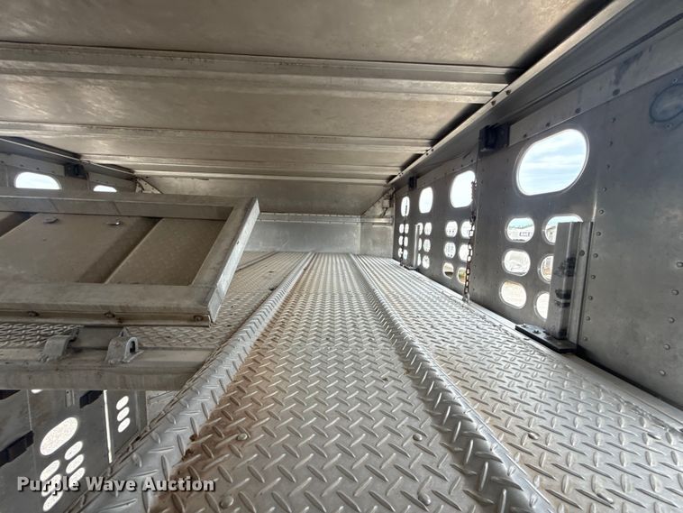 image for item ET6389 2020 Wilson PSDCL-402 livestock trailer
