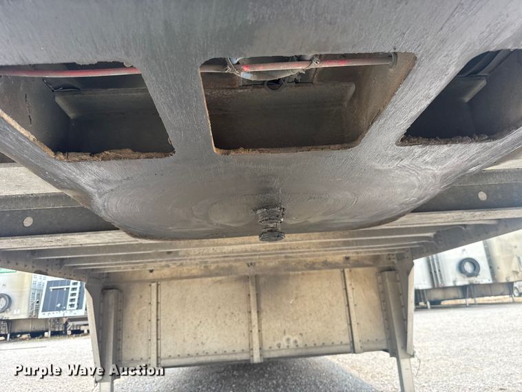 image for item ET6389 2020 Wilson PSDCL-402 livestock trailer