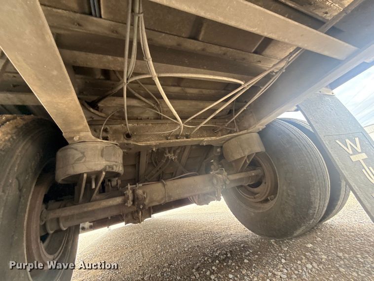 image for item ET6389 2020 Wilson PSDCL-402 livestock trailer