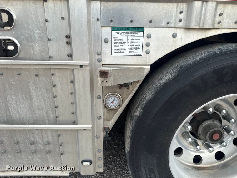 image for item ET6390 2019 Wilson PSDCL- 402 livestock trailer