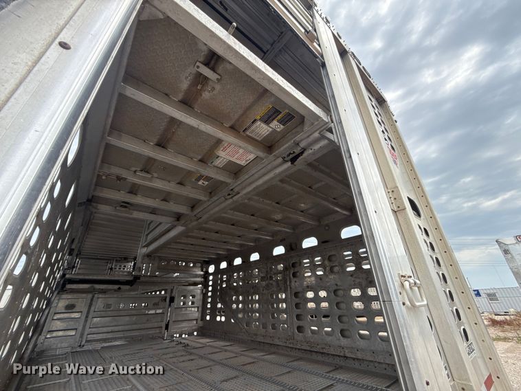 image for item ET6390 2019 Wilson PSDCL- 402 livestock trailer