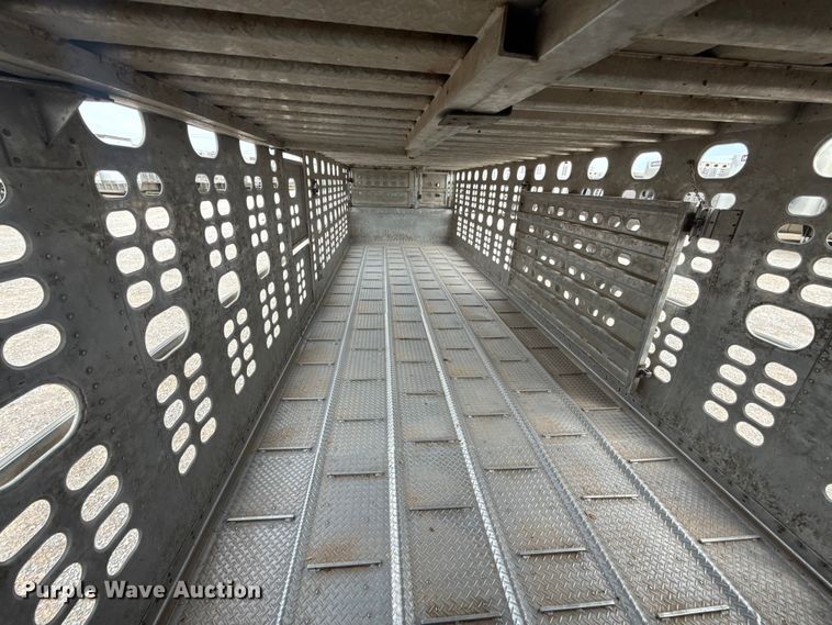image for item ET6390 2019 Wilson PSDCL- 402 livestock trailer