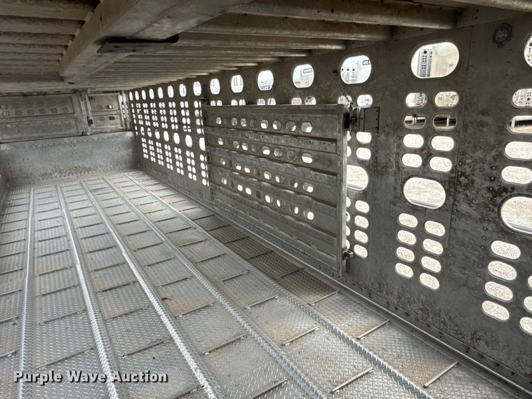 image for item ET6390 2019 Wilson PSDCL- 402 livestock trailer