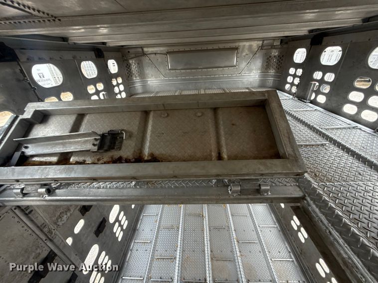 image for item ET6390 2019 Wilson PSDCL- 402 livestock trailer