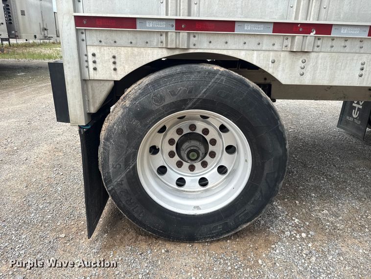 image for item ET6390 2019 Wilson PSDCL- 402 livestock trailer
