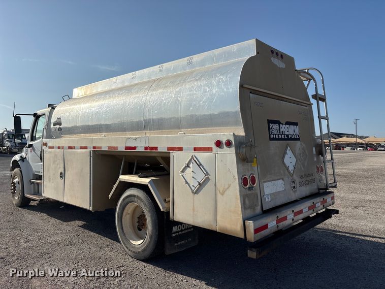 image for item EU5774 2007 Freightliner Business Class M2 fuel truck