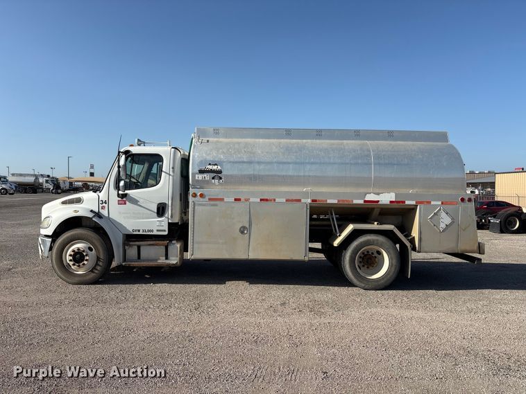 image for item EU5774 2007 Freightliner Business Class M2 fuel truck