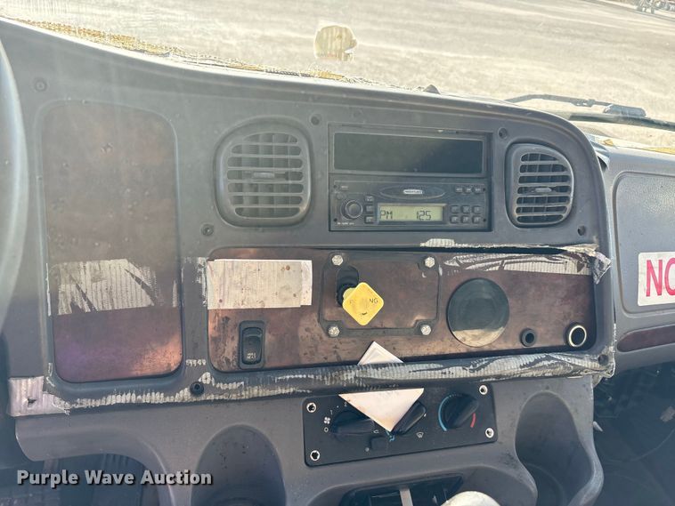 image for item EU5774 2007 Freightliner Business Class M2 fuel truck