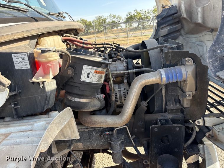 image for item EU5774 2007 Freightliner Business Class M2 fuel truck