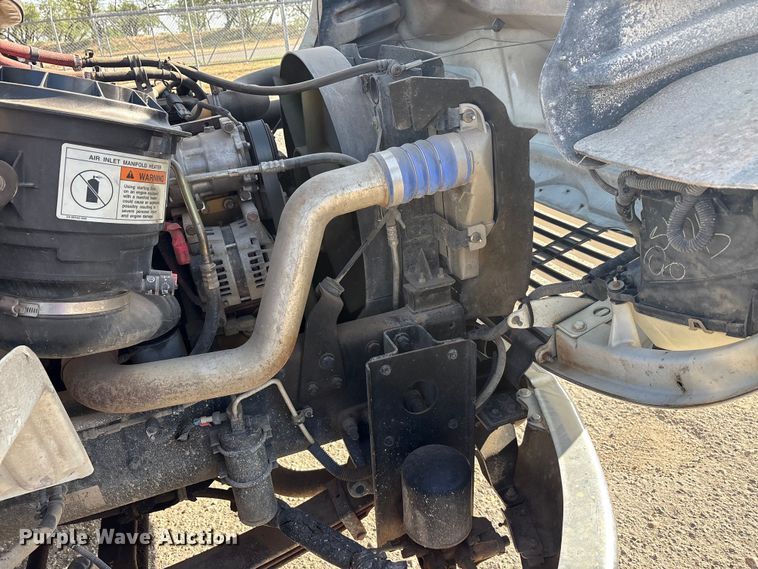 image for item EU5774 2007 Freightliner Business Class M2 fuel truck