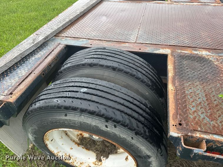 image for item EW4936 1995 Trail King TK70ES-483 drop deck equipment trailer