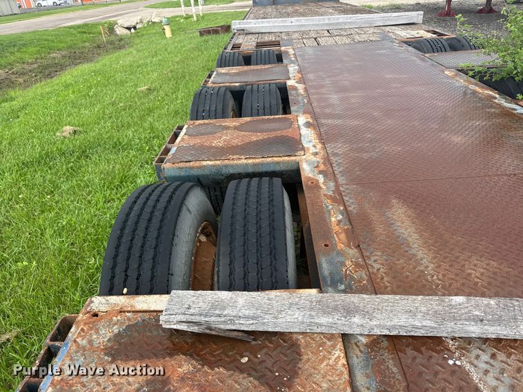 image for item EW4936 1995 Trail King TK70ES-483 drop deck equipment trailer