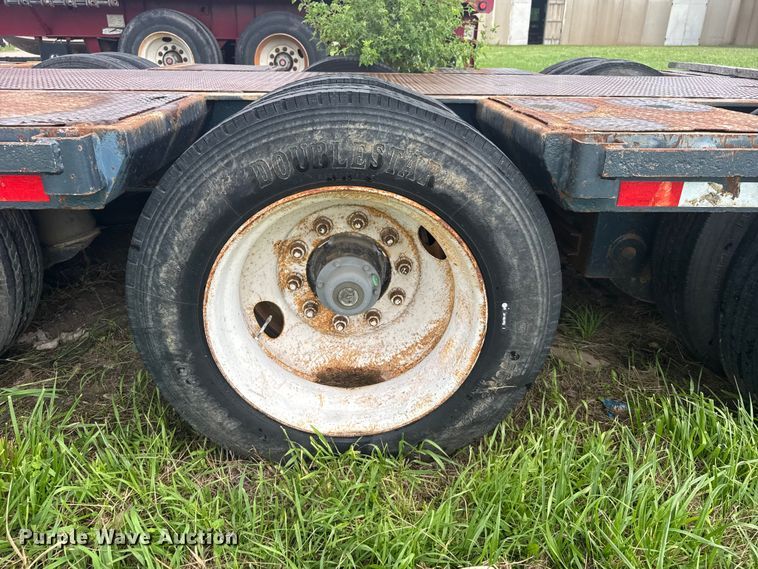 image for item EW4936 1995 Trail King TK70ES-483 drop deck equipment trailer