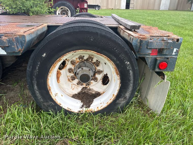 image for item EW4936 1995 Trail King TK70ES-483 drop deck equipment trailer
