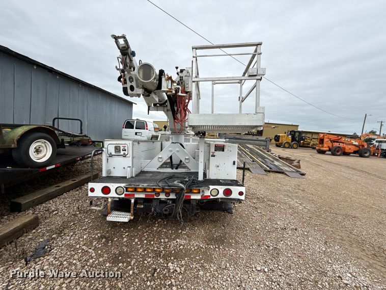 image for item EX2016 Altec L37MR utility bed with bucket lift