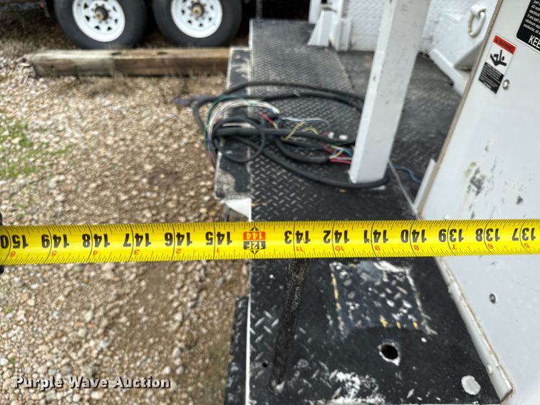 image for item EX2016 Altec L37MR utility bed with bucket lift
