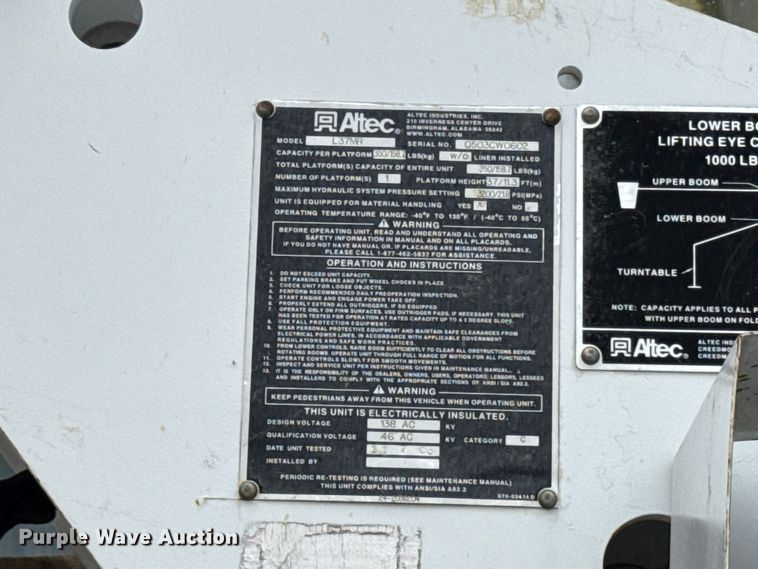 image for item EX2016 Altec L37MR utility bed with bucket lift