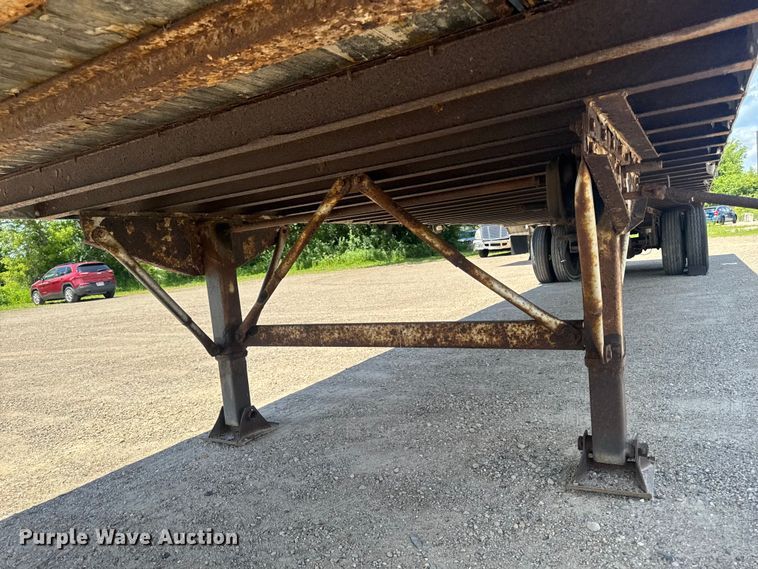 image for item FB5721 1996 Stoughton AVW-485T-S-C-AR dry van trailer