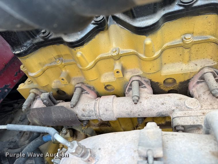 image for item FB6778 2003 Peterbilt 379 winch truck