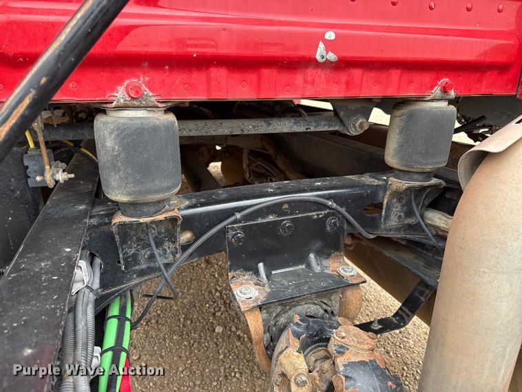 image for item FB6790 2014 Freightliner semi truck