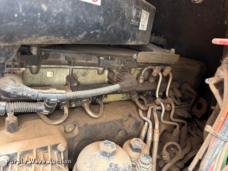 image for item FB6790 2014 Freightliner semi truck